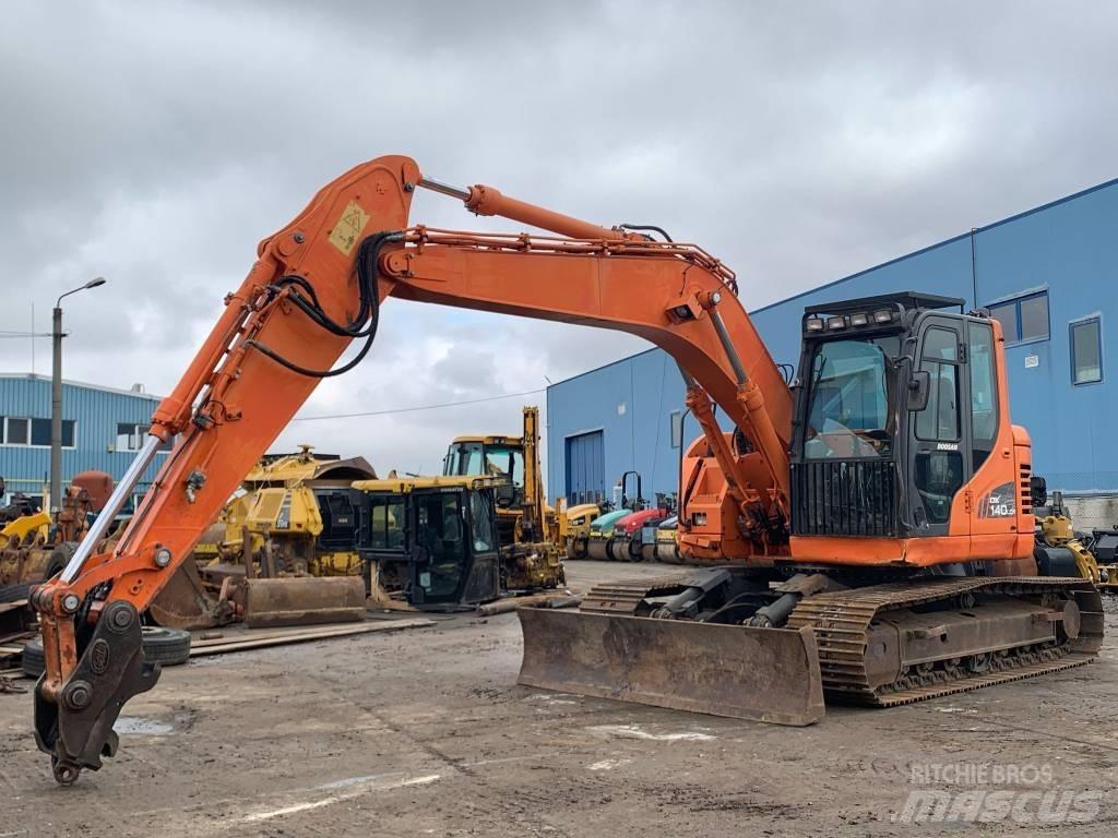 Doosan DX 140 LCR Верижен екскаватор