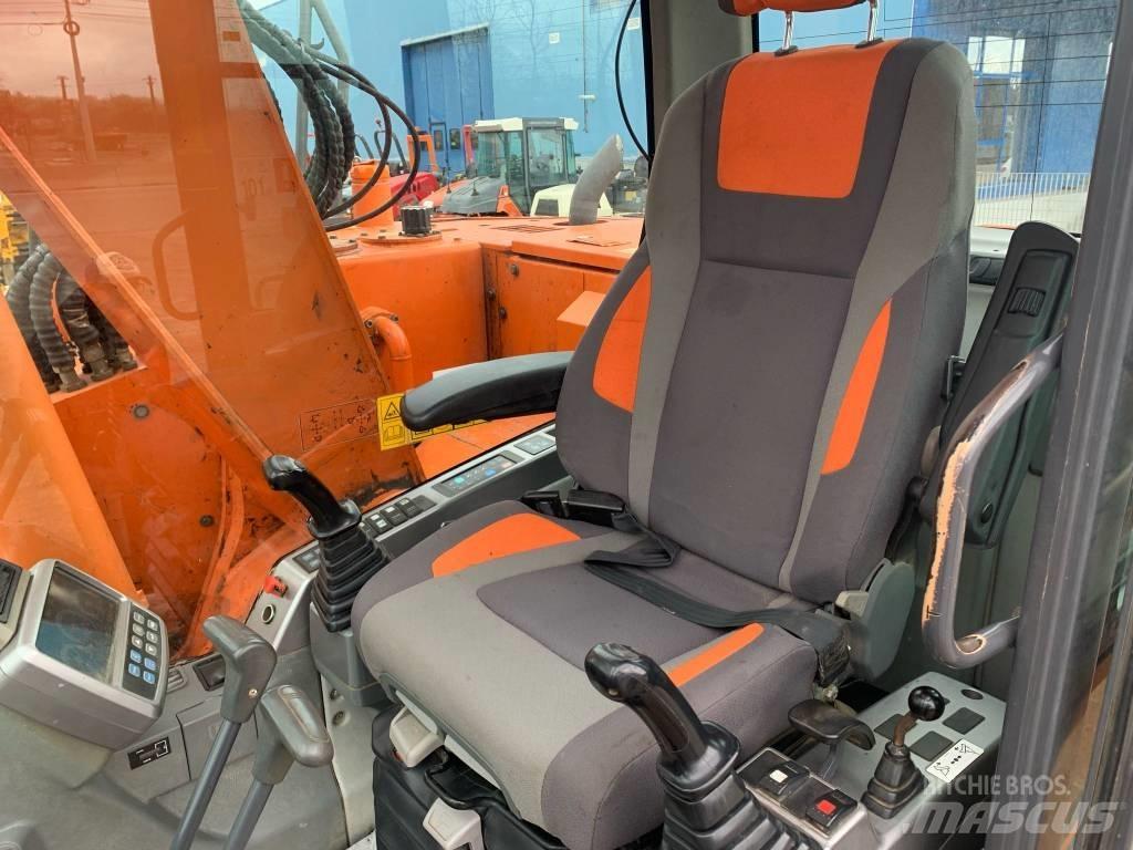 Doosan DX 140 LCR Верижен екскаватор