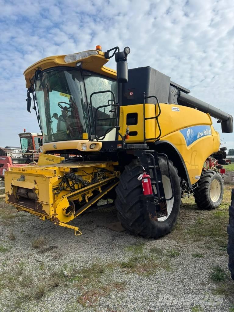 New Holland CR 960 Комбайни