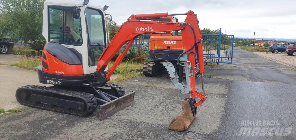 Kubota U 25-3 Мини екскаватори < 7 т