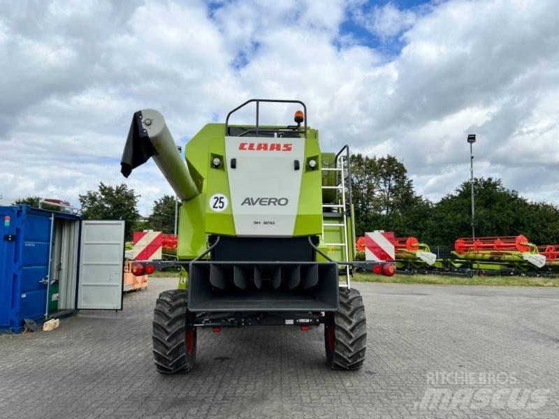 CLAAS AVERO 240 Комбайни