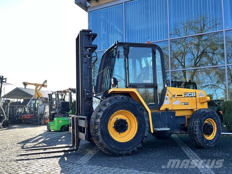 JCB 926 Камиони за херавни местности