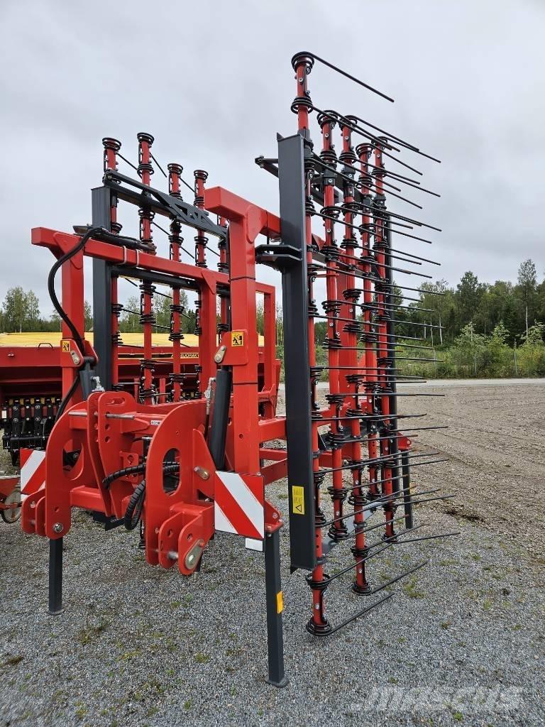 Tume Harrow s 660 L Брани
