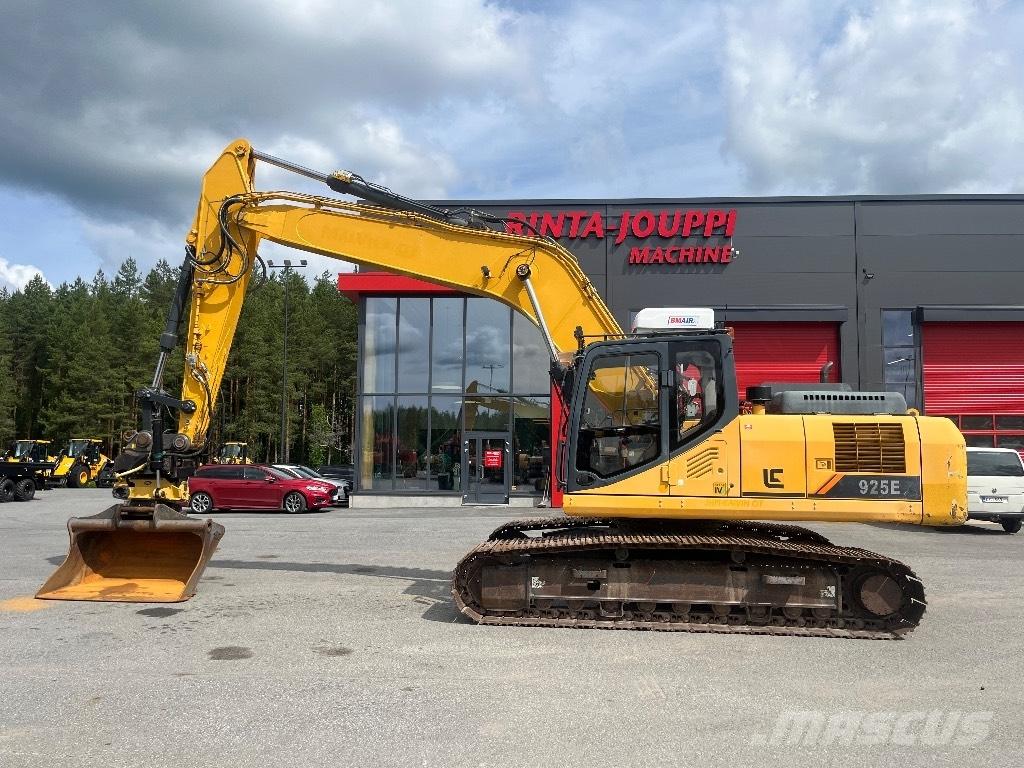 LiuGong CLG 925 E Верижен екскаватор