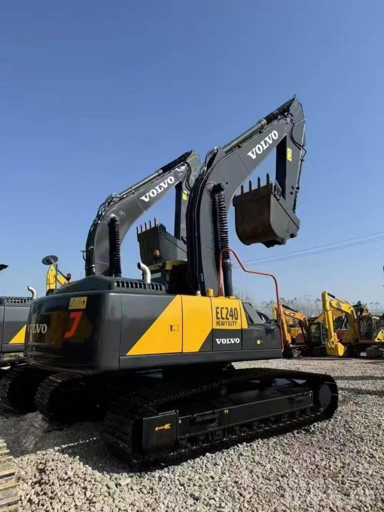 Volvo EC 240 Верижен екскаватор
