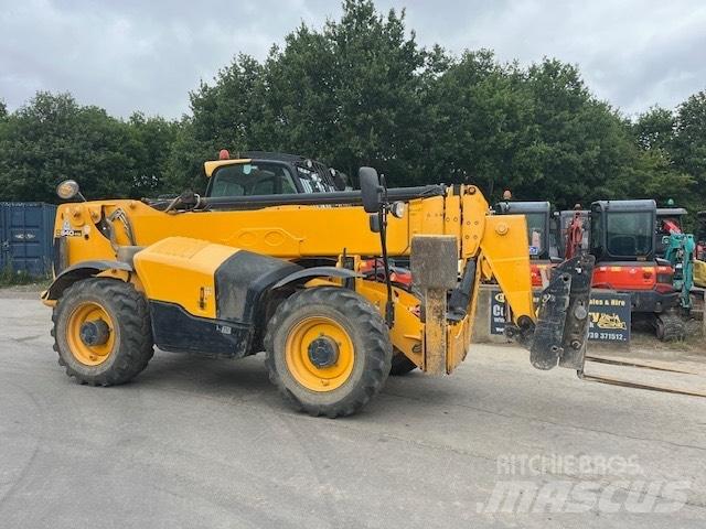 JCB 540-170 Телескопични товарачи