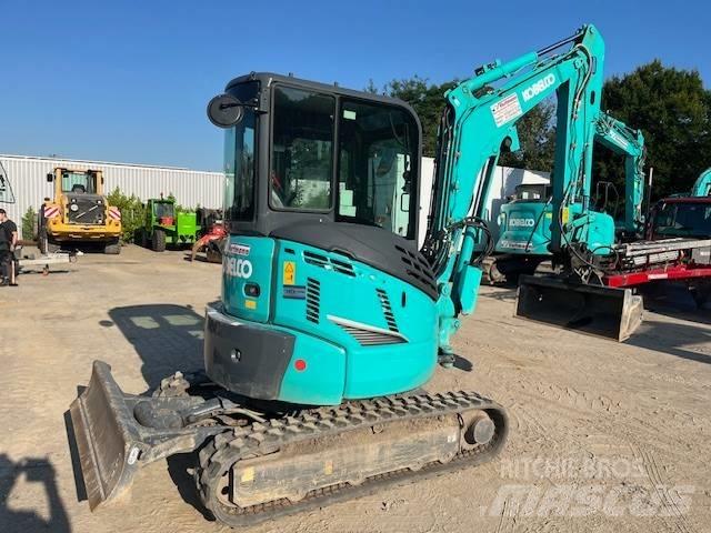 Kobelco SK30 SR-6E Мини екскаватори < 7 т