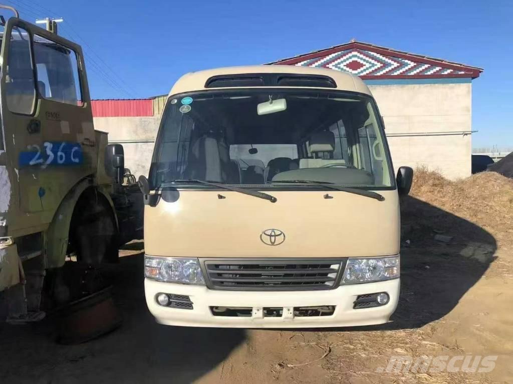 Toyota Coaster Bus Мини бусове