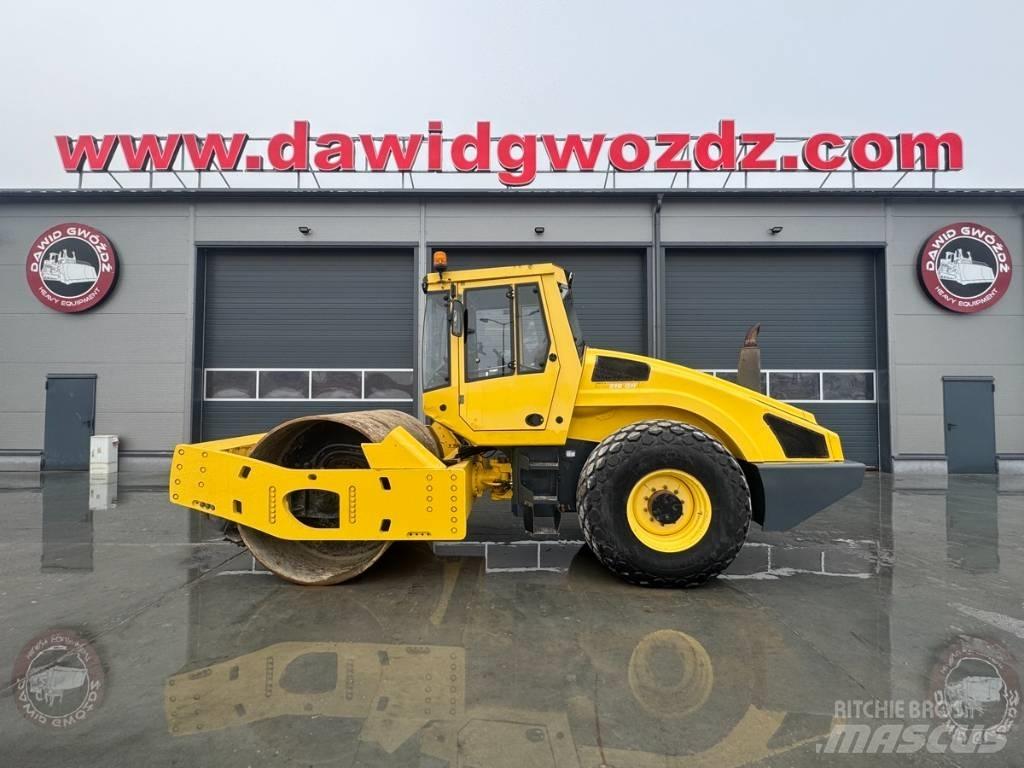 Bomag BW 216 D H-4 Еднобарабанни ролки
