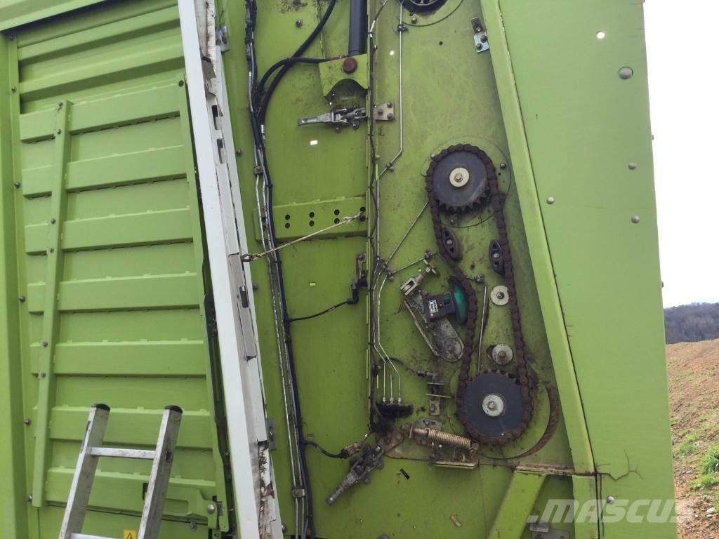 CLAAS 9400 Ремаркета за зърно / силаж
