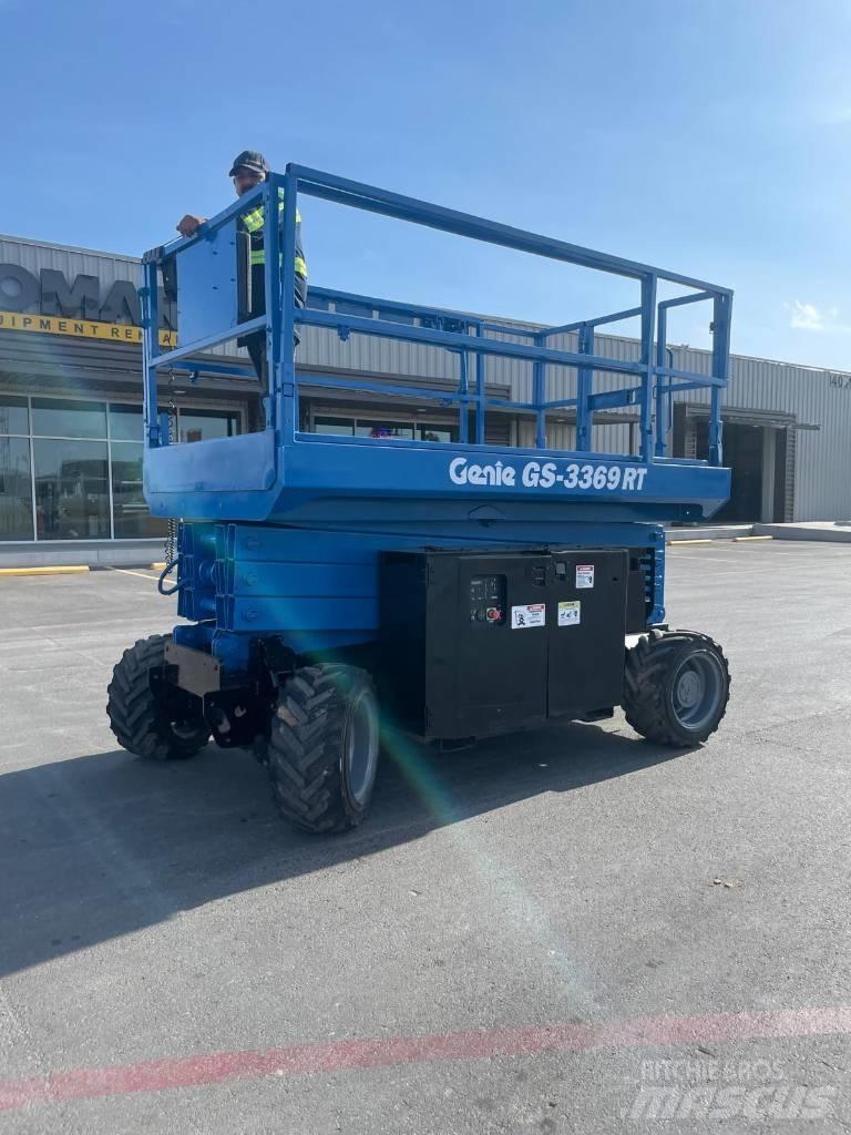 Genie GS 3369 RT Ножични работни платформи