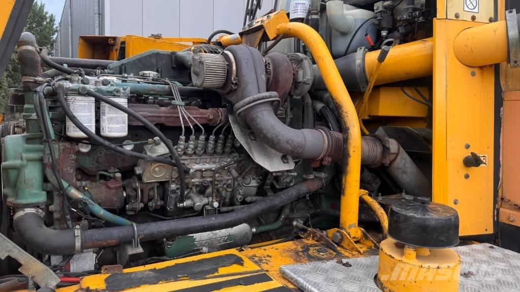 Volvo A 25 C Дъмпери/моторни превозни средства