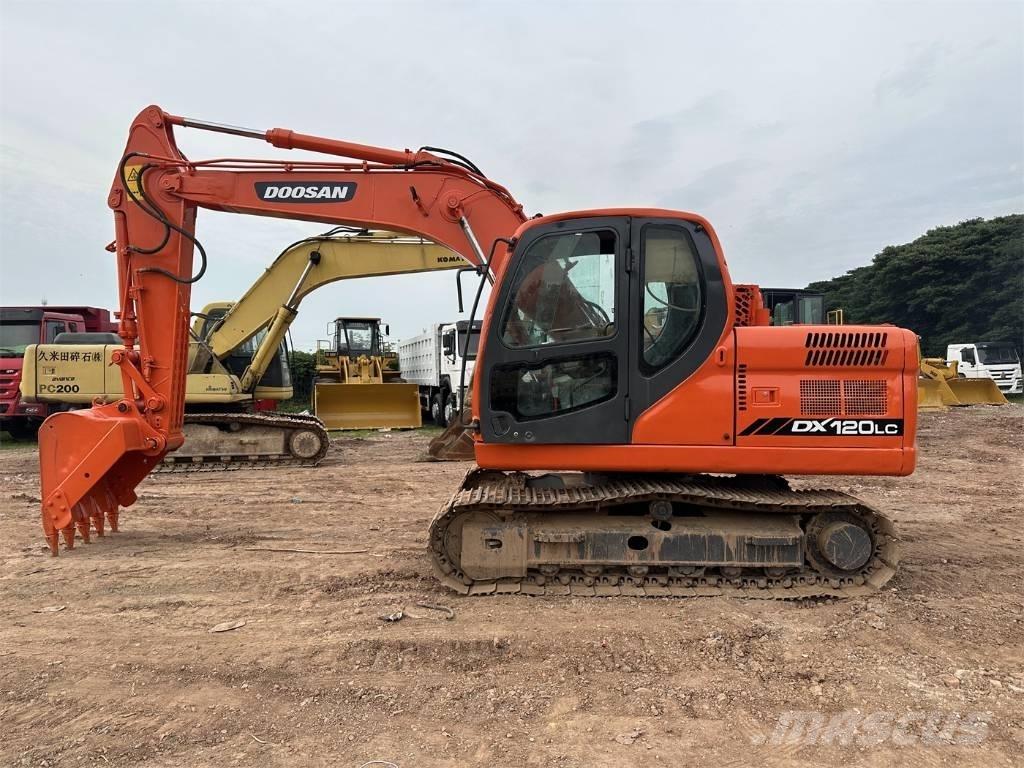 Doosan DX 120 Верижен екскаватор