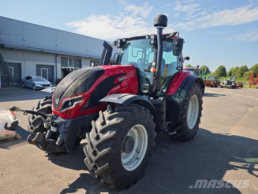 Valtra T 175 E Трактори