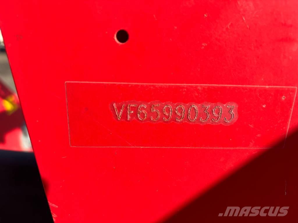 Kverneland 97150C Гребла и сенообръщачки