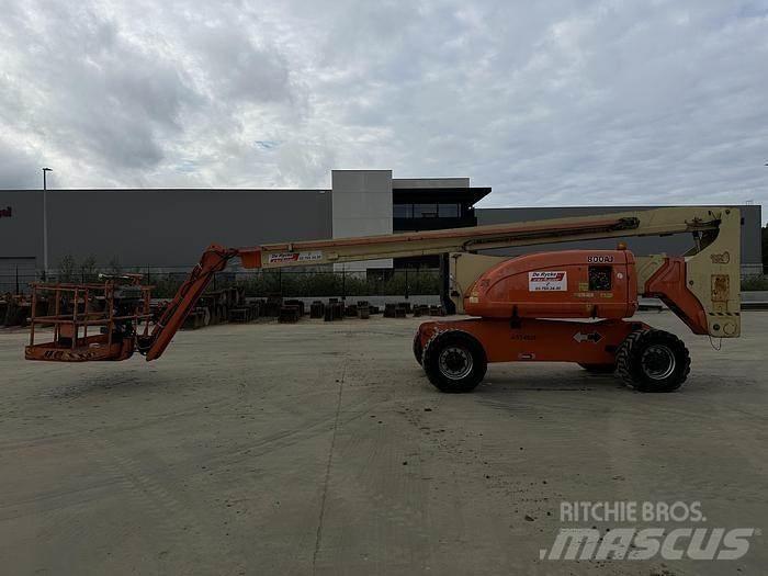 JLG 800AJ Други вишки и платформи