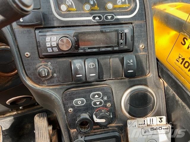 JCB 540-140 Телескопични товарачи