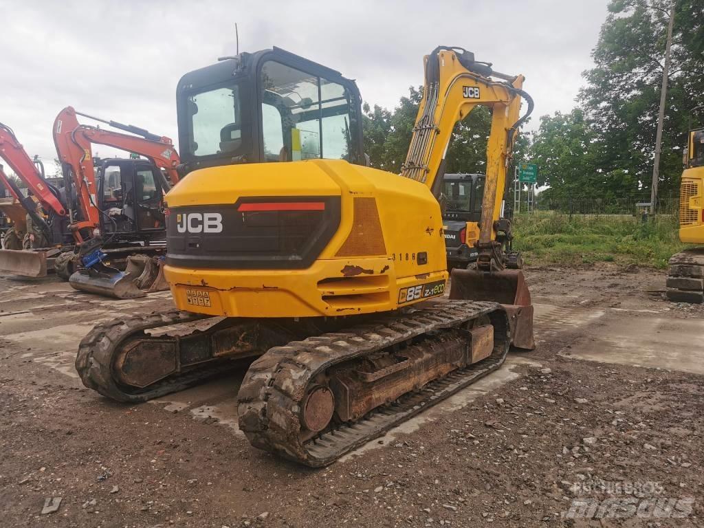 JCB 85Z-1 Средни екскаватори 7т - 12т