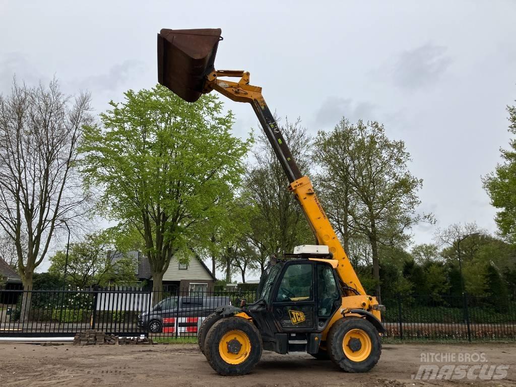 JCB 541-70 Телескопични товарачи