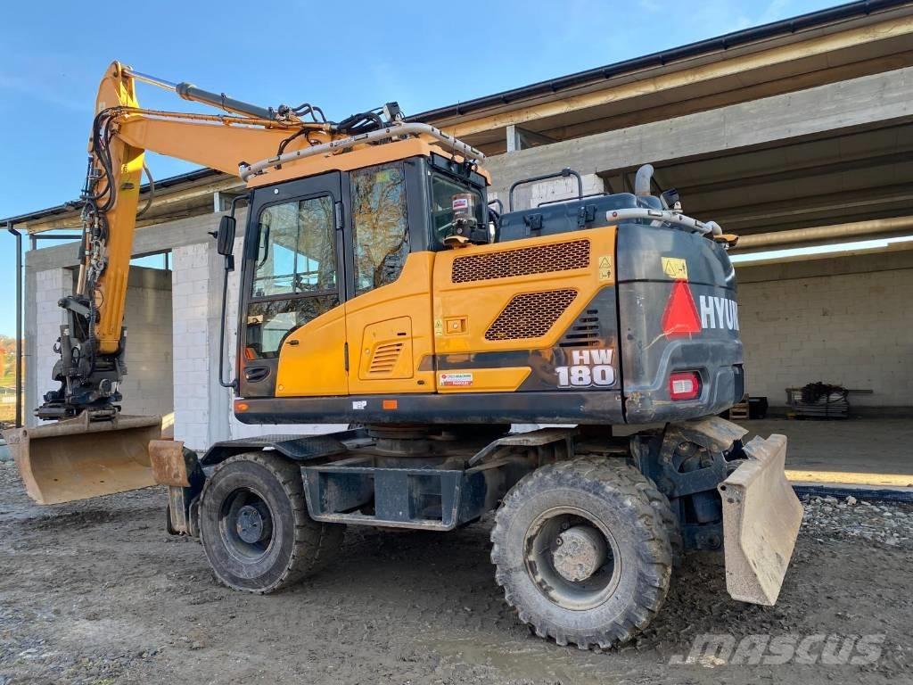 Hyundai HW 180 Колесни екскаватори