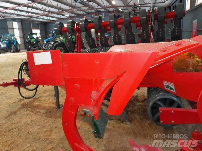 Vogel & Noot MS850ST Реверсивни плугове