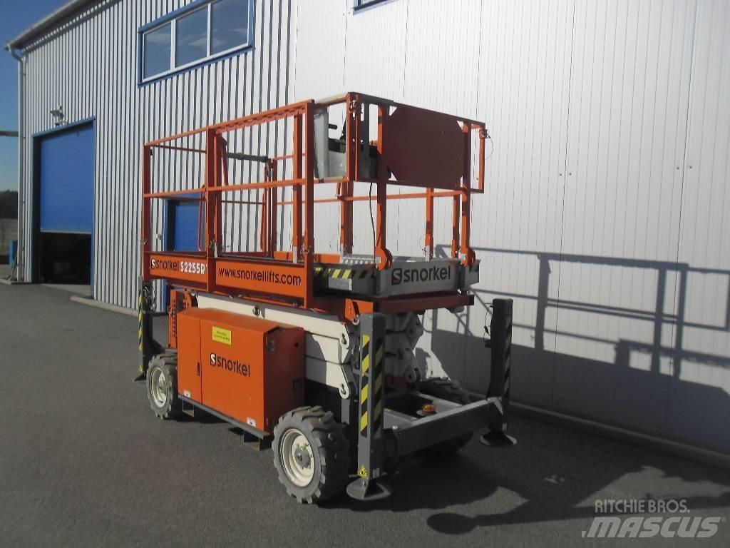 Snorkel S2255RT Ножични работни платформи