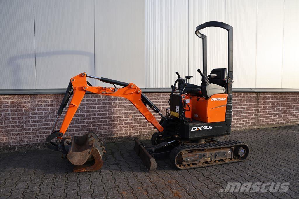 Doosan DX10 Мини екскаватори < 7 т