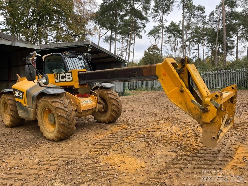 JCB 541-70 Телескопични товарачи за селското стопанство