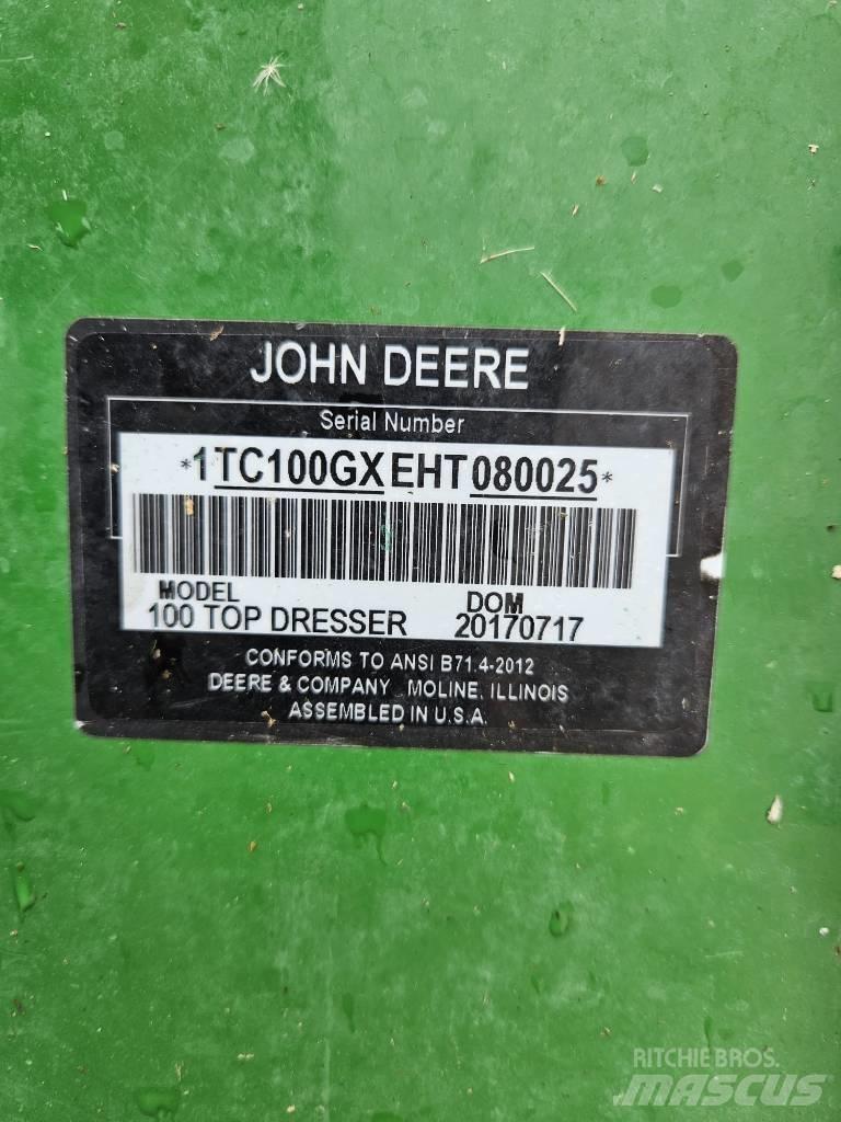 John Deere TD 100 Разтоварачи
