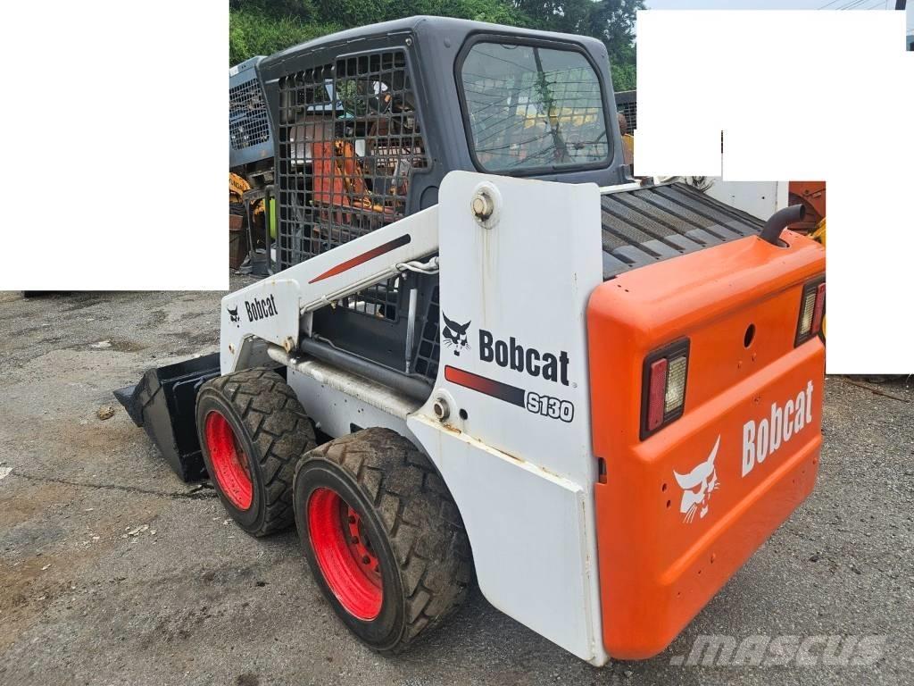 Bobcat S 130 Мини товарачи
