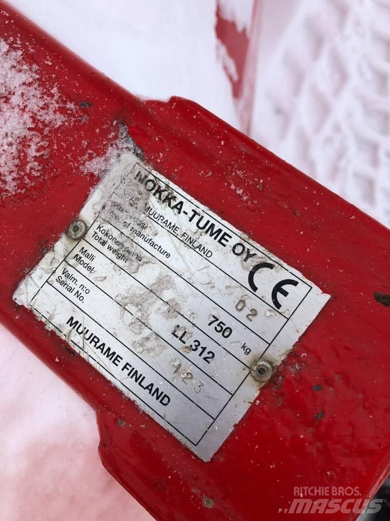 Esko 312 Снегохвъргачки
