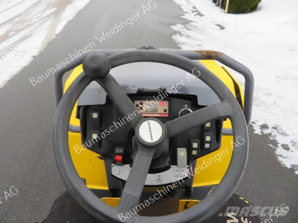 Dynapac CC 1100 Двойни барабанни ролки
