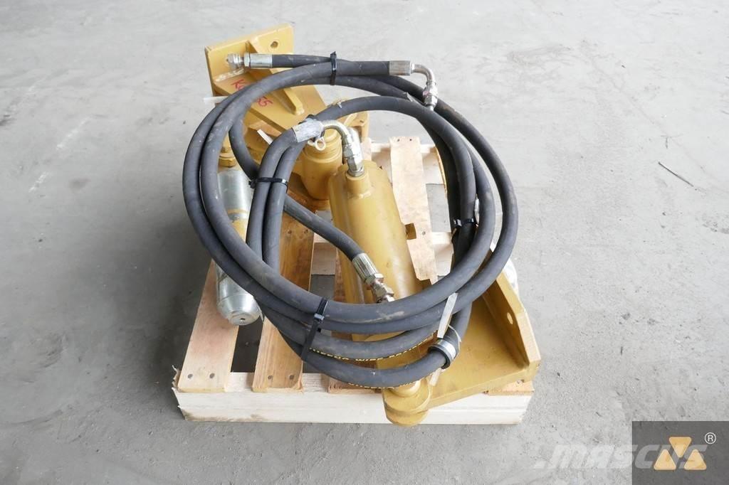CAT D8T Pin puller Други компоненти