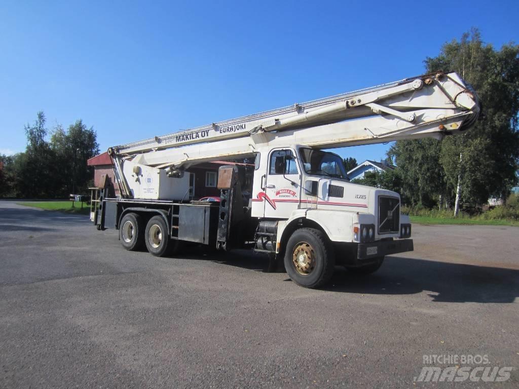 Volvo N 7 6X2 4600 Автокранове