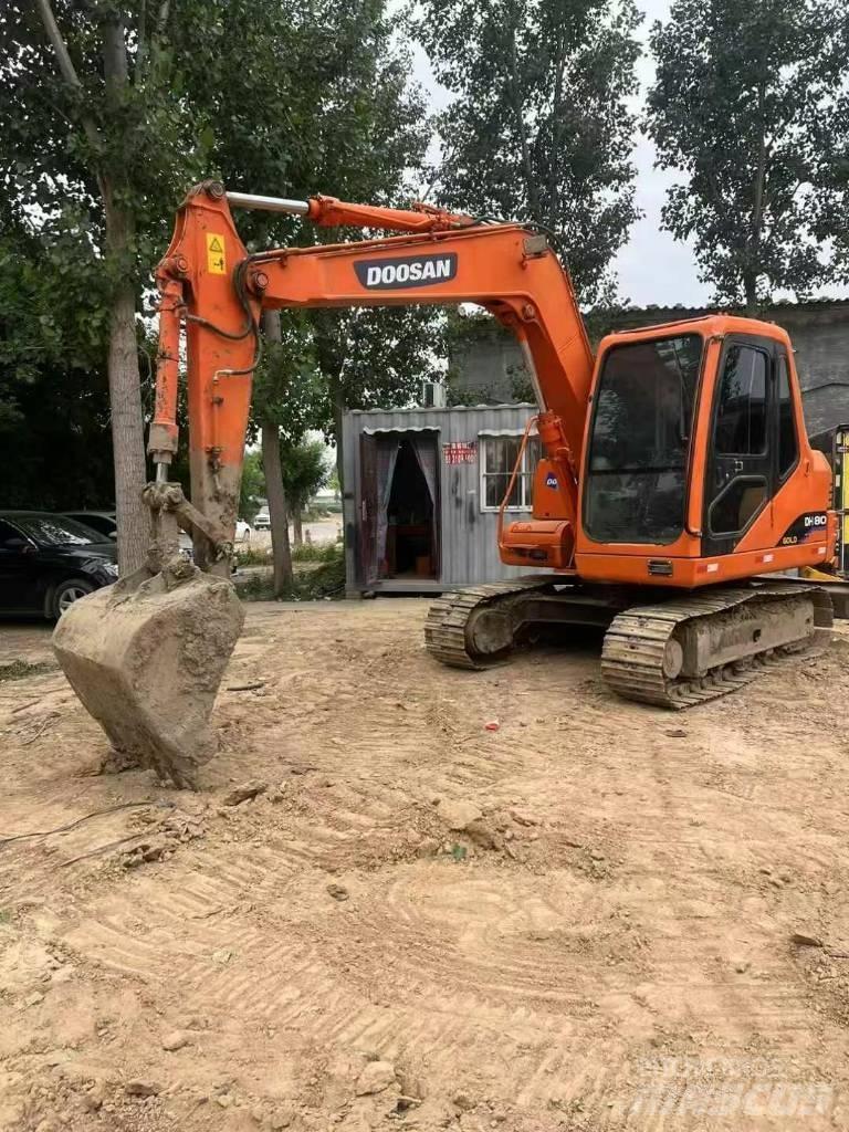 Doosan DH 80 Верижен екскаватор