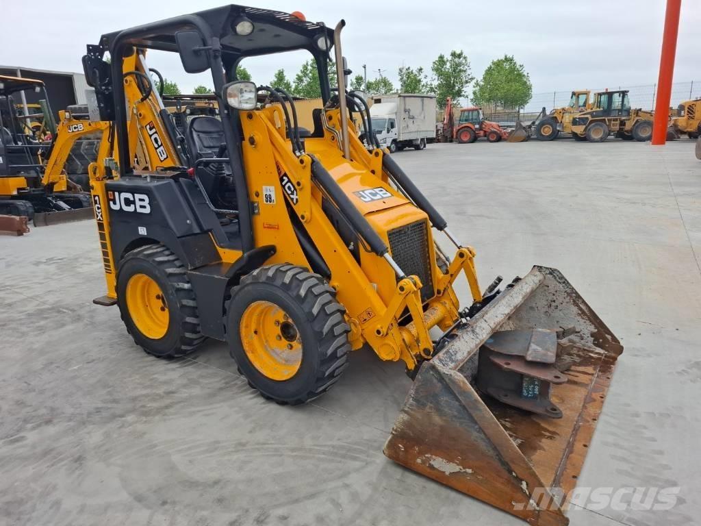 JCB 1 CX Товарач със заден ексватор