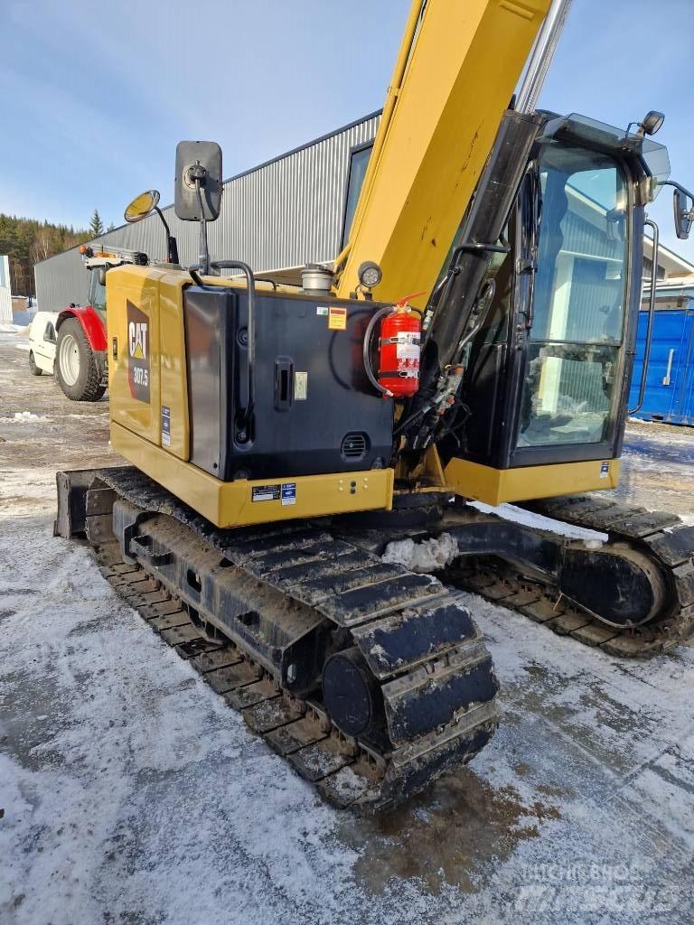 CAT 307.5 Средни екскаватори 7т - 12т