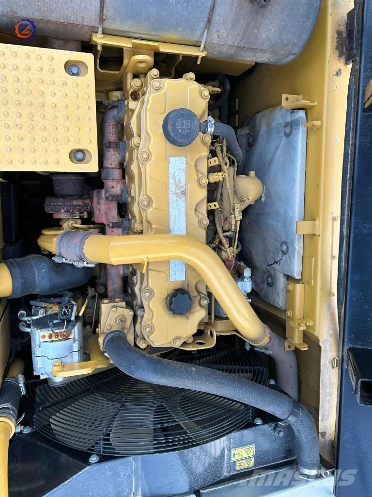 CAT 326 D Верижен екскаватор