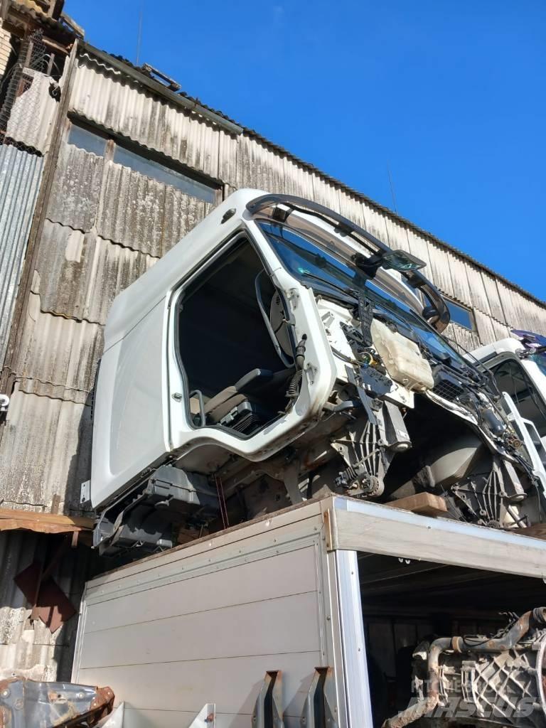 Renault Premium 460 Кабини
