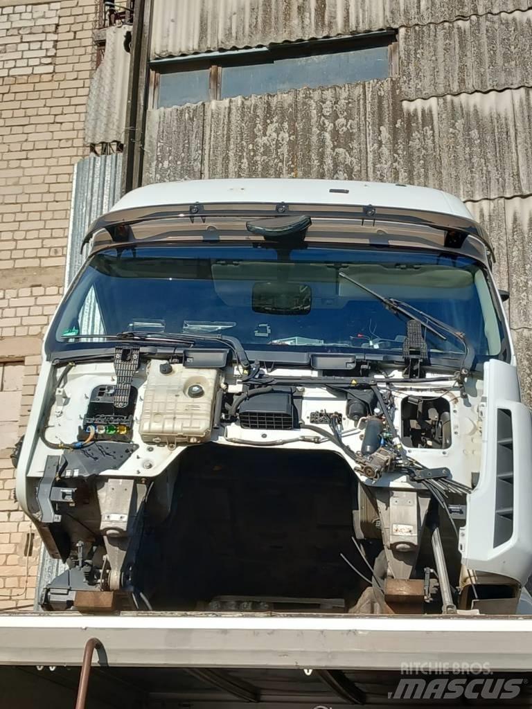 Renault Premium 460 Кабини