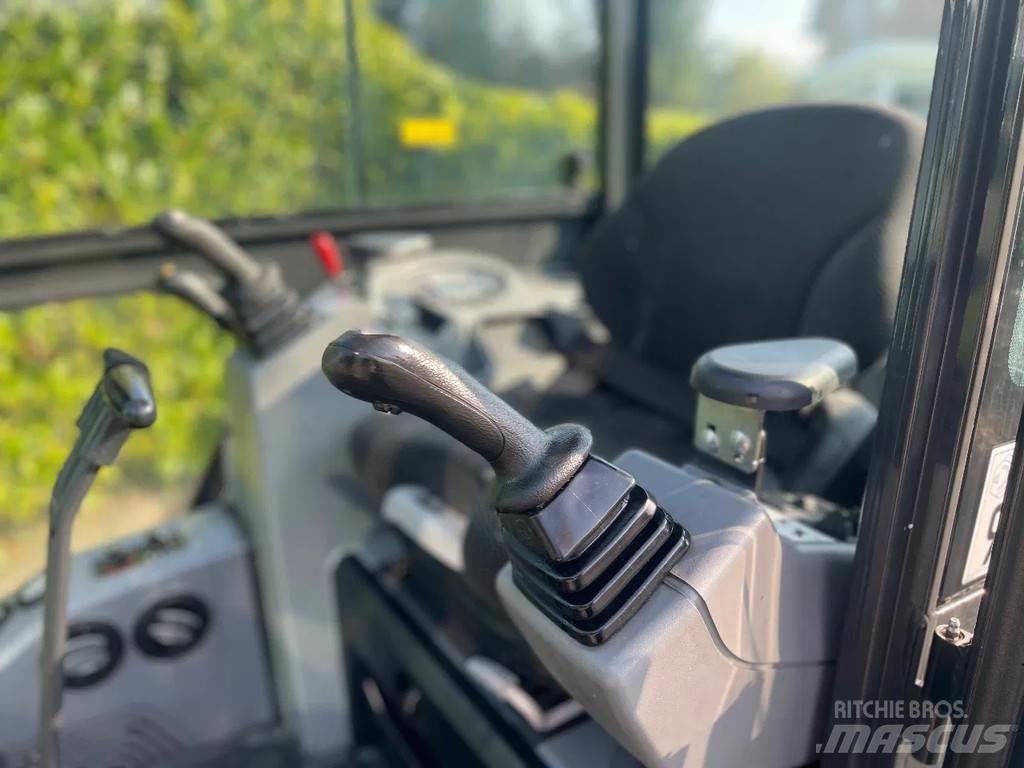 Bobcat E19 Мини екскаватори < 7 т