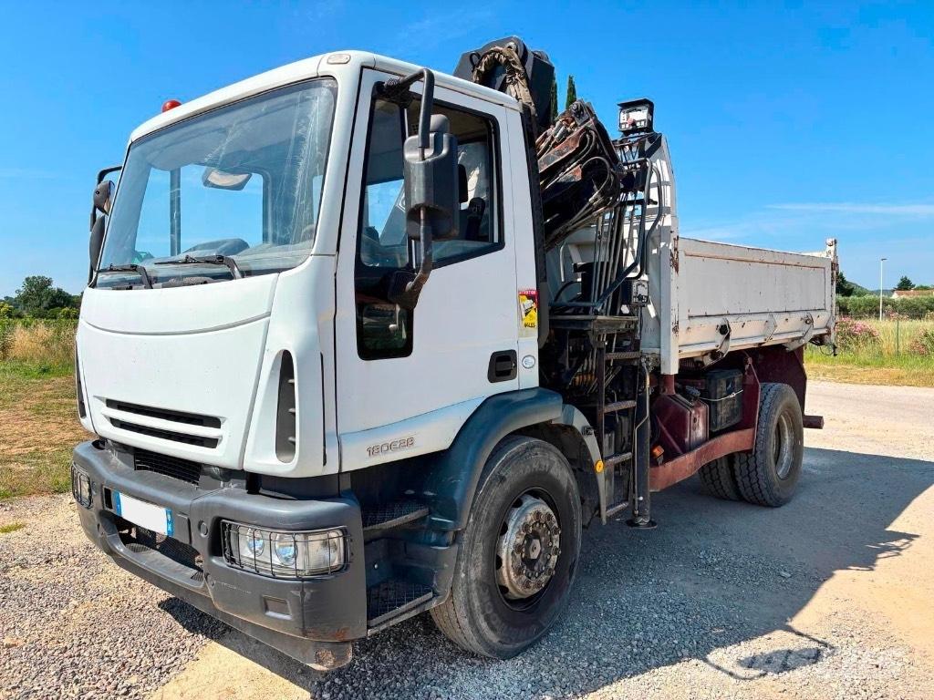 Iveco 180E 28 Самосвал