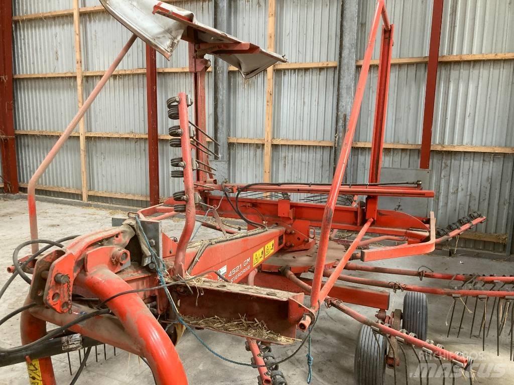 Kuhn GA 4521 Гребла и сенообръщачки