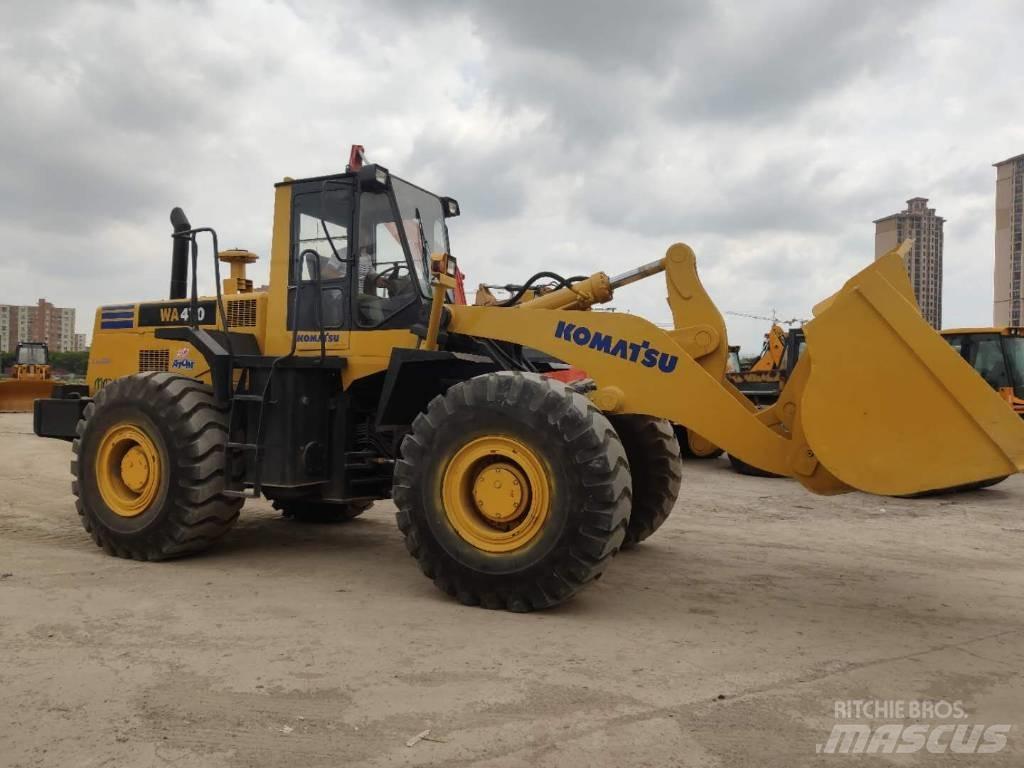 Komatsu WA470-3 Колесни товарачи