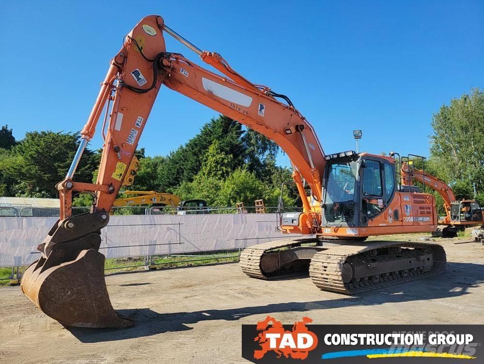 Doosan DX 225 LC-3 Верижен екскаватор