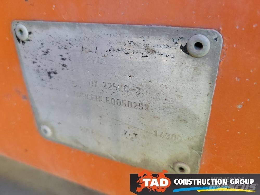 Doosan DX 225 LC-3 Верижен екскаватор
