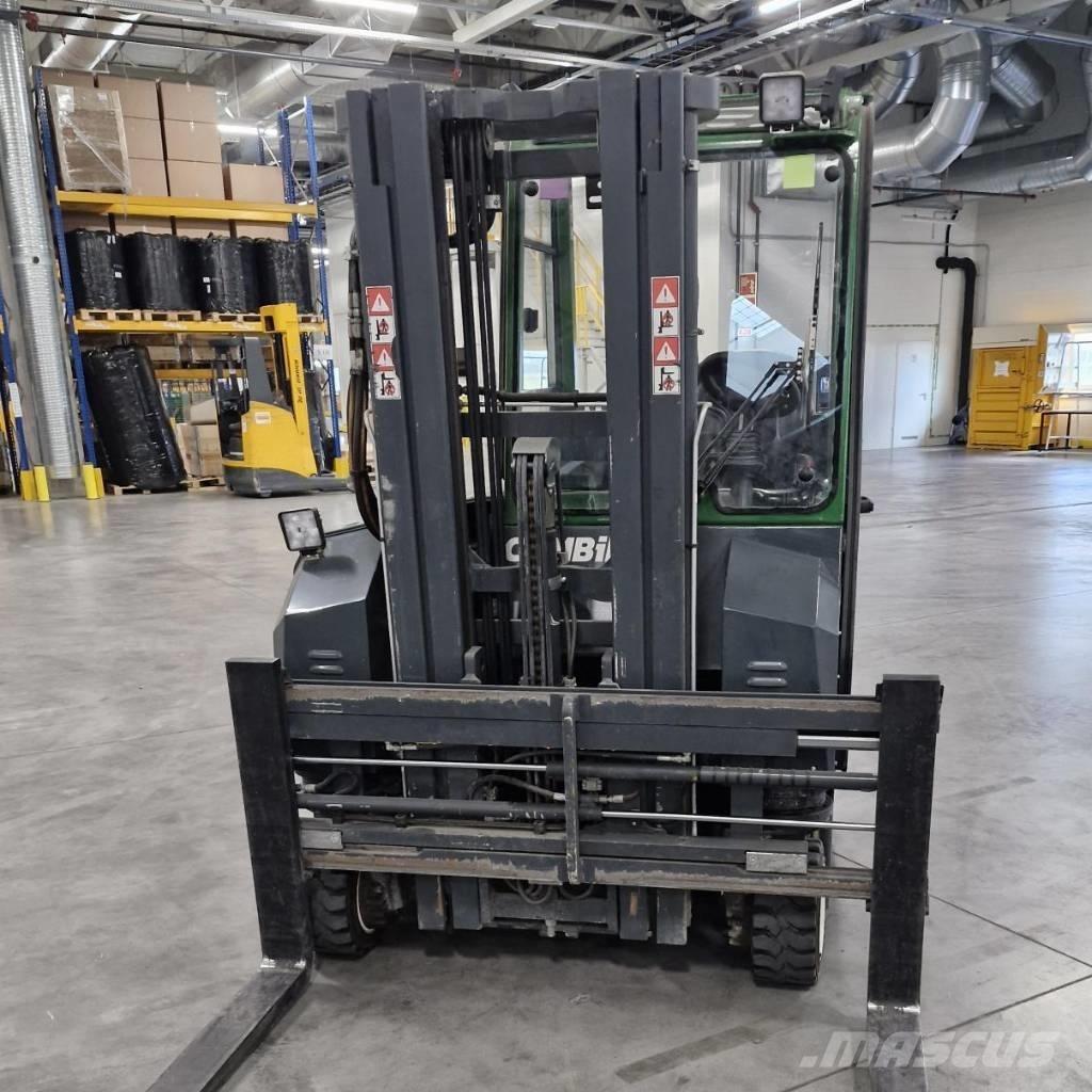 Combilift CBE2500 Повдигач с движение в 4 посоки