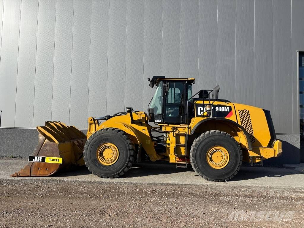 CAT 980 M Колесни товарачи