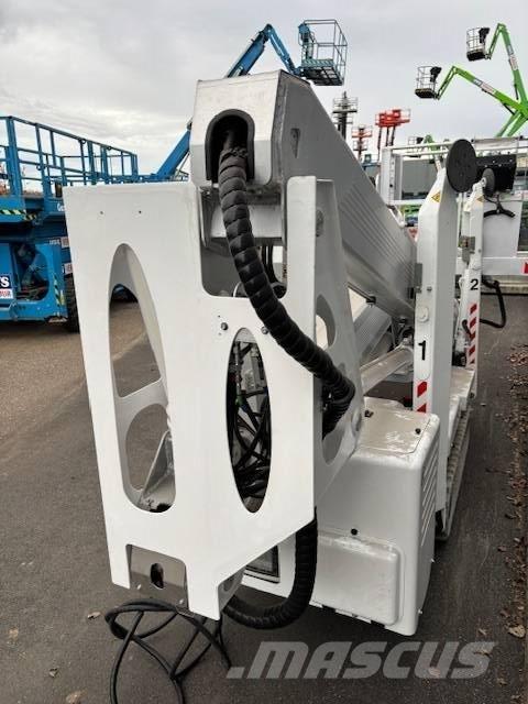 Multitel SMX 210 Съчленени стрелови подемници