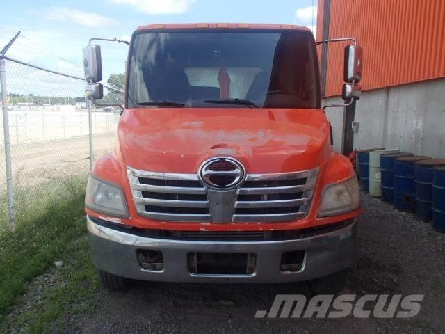 Hino 185 Бордови
